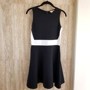 Black Sleeveless Dress